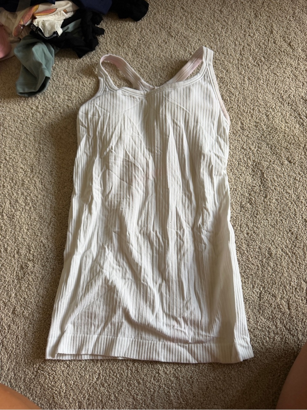 White Ribbed Racerback Tank Top - Brand: - Picture 4 of 4